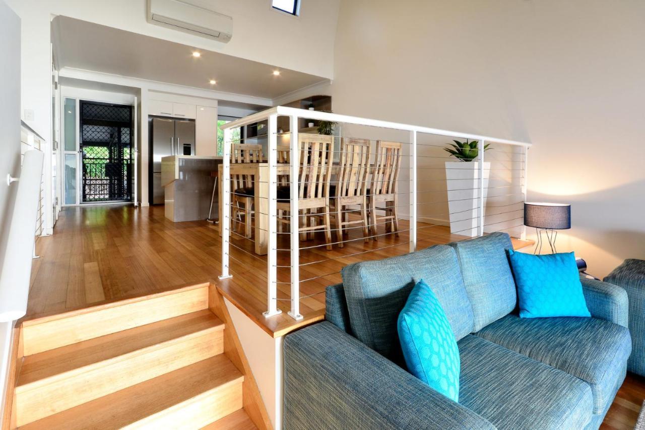 Shorelines 31 Renovated Upmarket Two Bedroom Apartment With Ocean Views And Buggy Hamilton Island Exteriör bild